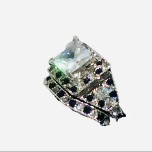 Ladies Wedding Ring Set!